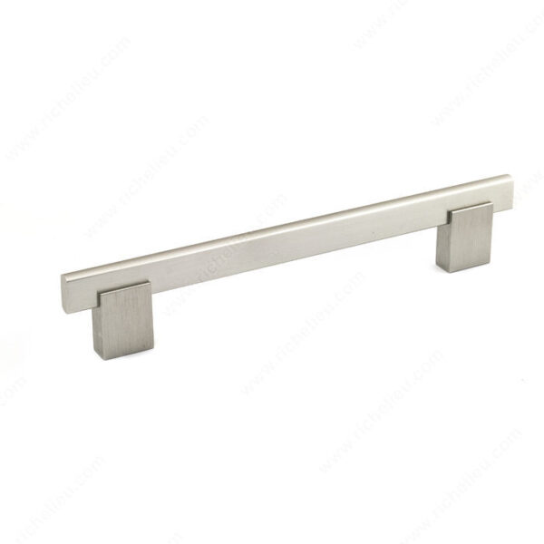 Richelieu Contemporary Metal and Aluminum Pull - 905 - Image 19