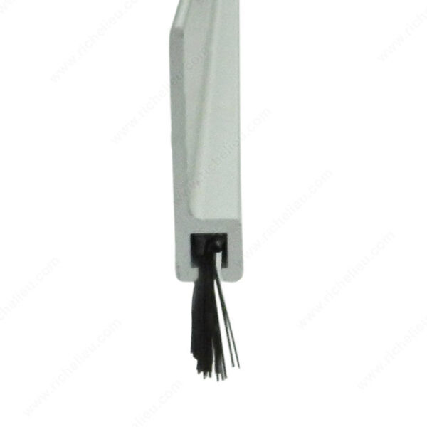 Richelieu Aluminum Door Sweep with Nylon Brush - Image 2